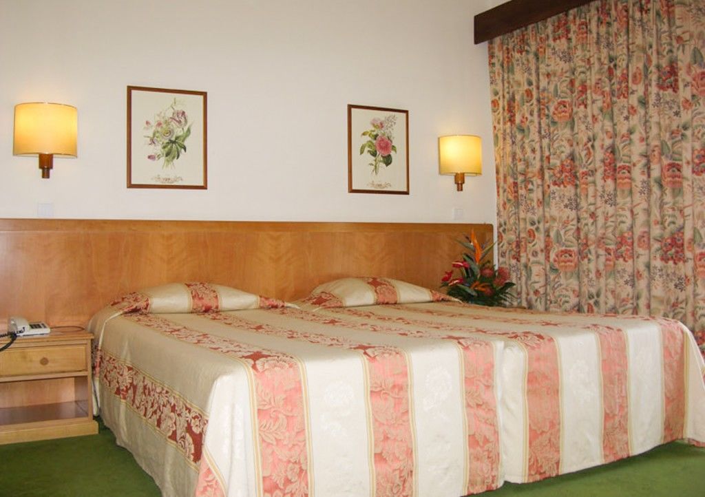 Hotel Do Centro Funchal  Ruang foto